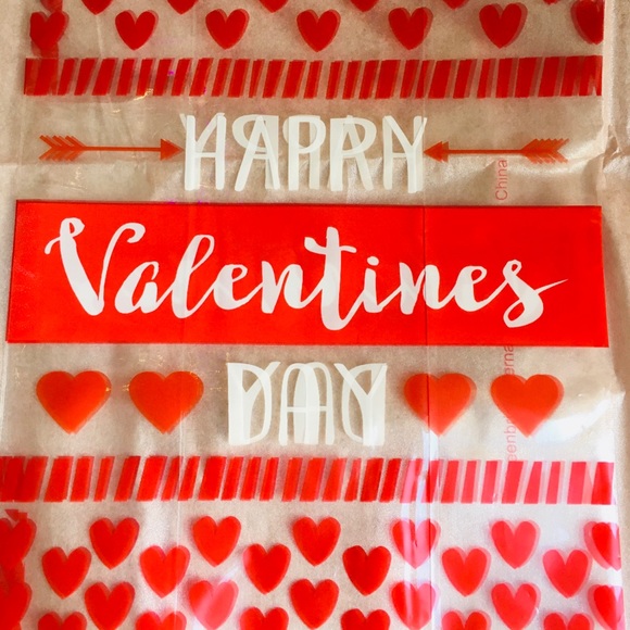 ⏰🤍🖤Ariana Grande CD single(2pcs) plus more! - Picture 7 of 11